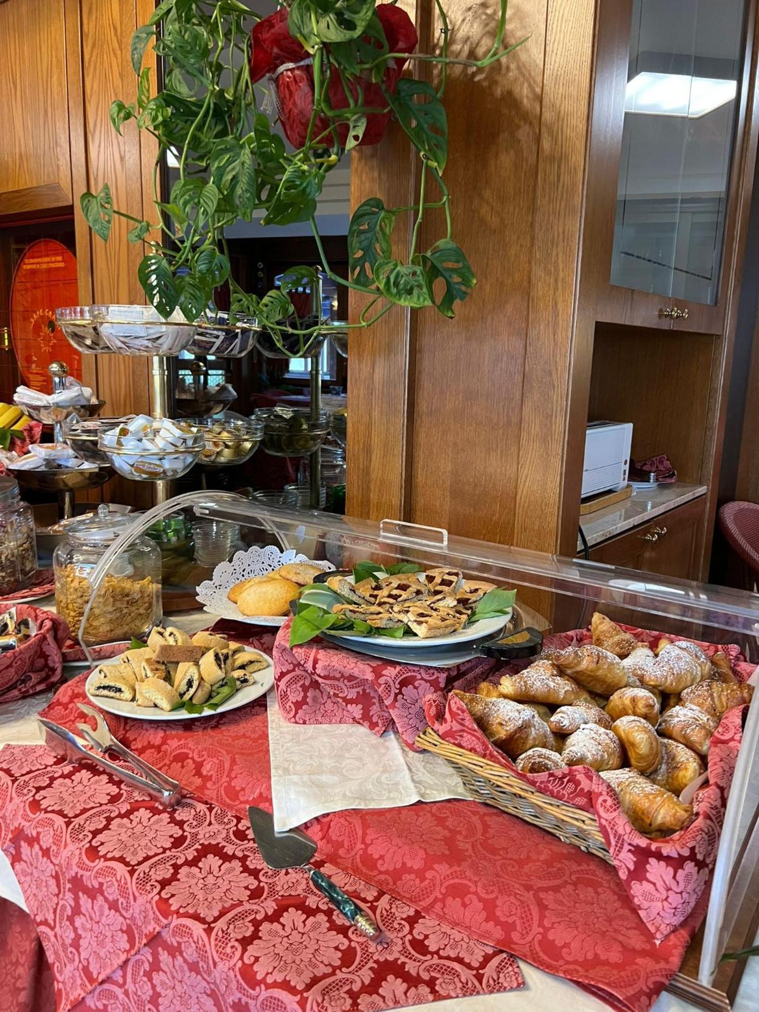 קרמאניקו טרמה Hotel Cercone מראה חיצוני תמונה